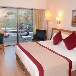 Single Room Land View